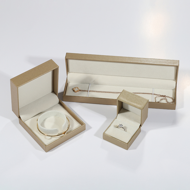 Personnaliser l'usine d'emballage de boîte de papier de bracelet de Chine