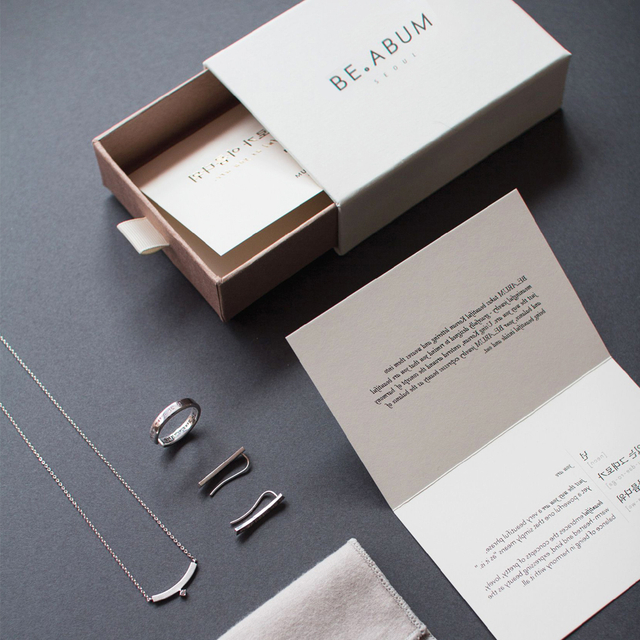 Fabricant de boîtes en papier pour emballage de boucles d'oreilles personnalisées