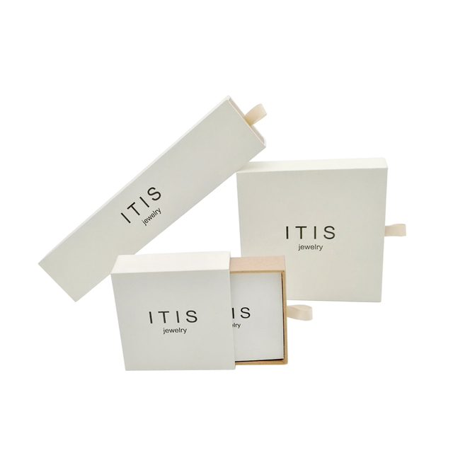 OEM petite boucle d'oreille emballée boîte de papier en gros en usine