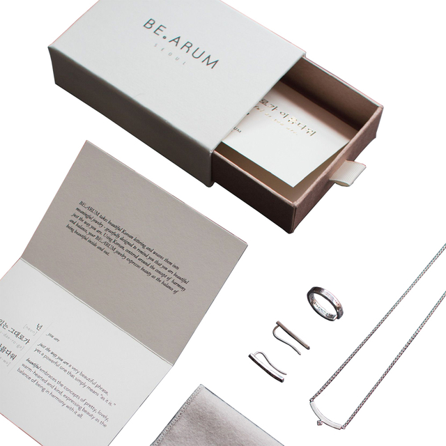 Fabricant de boîte de papier d'emballage de boucle d'oreille personnalisé de luxe de Chine