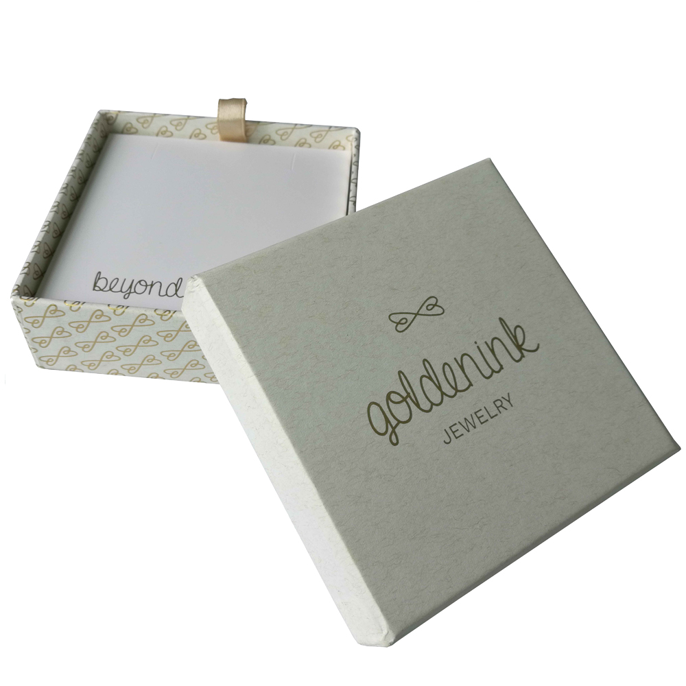 Usine de boîte de papier d'emballage de boucle d'oreille de mode blanche de conception personnalisée