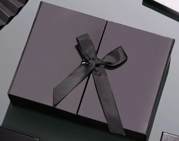 bo&icirc;te de papier de collier en gros