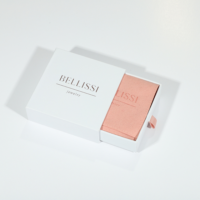 Fournisseur d'emballage de boîte à bijoux en carton de luxe personnalisé