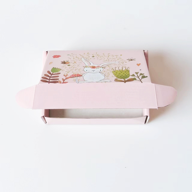 Fournisseur de boîtes de papier d'emballage de luxe personnalisé